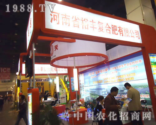 ԣ�S��(f��)�Ϸ��ں��Ϸ����p����(hu��)����