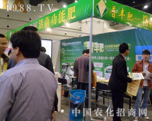 ���Sʢ�b��չ�ھŌ���ԭ���ϣ��r(n��ng)�Y�����ו�