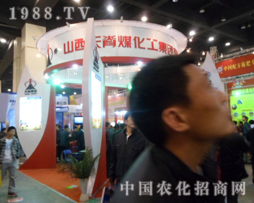 �켹ʢ�b����������ԭ���ϕ�(hu��)