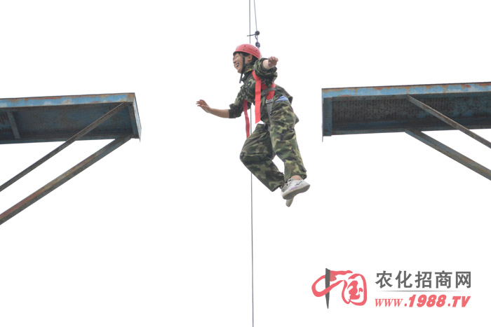 �߿Ք������@��(g��)�΄�(w��)׌�҂���������(zh��n)�Լ�����(zh��n)���Լ�