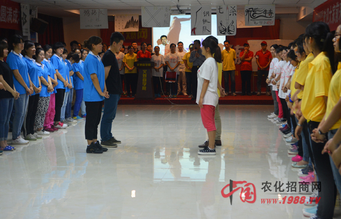 �ɹ��ı؂�l��