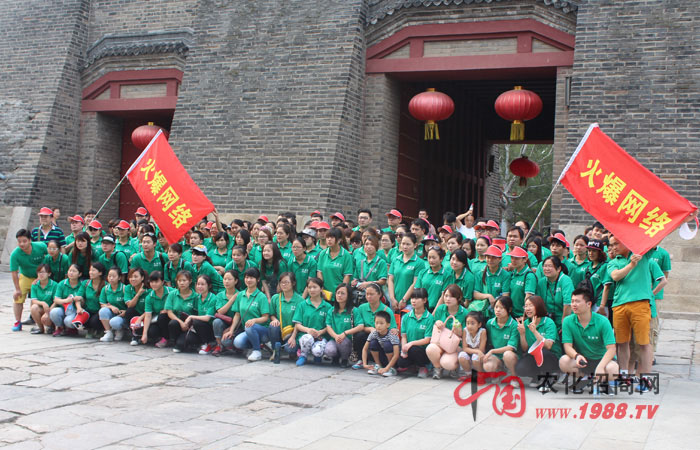 ���θ���