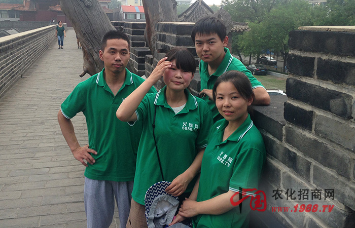 �_��·�L(zh��ng)���˱�ɽ��