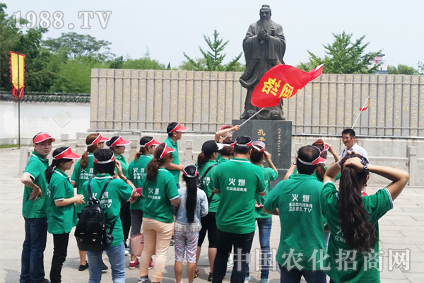 �M�Ѹж����c��һ·ͬ����