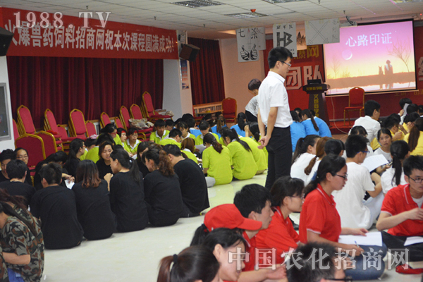 ȫ���Ը����J���M(j��n)ȡ�ٳ��l(f��)