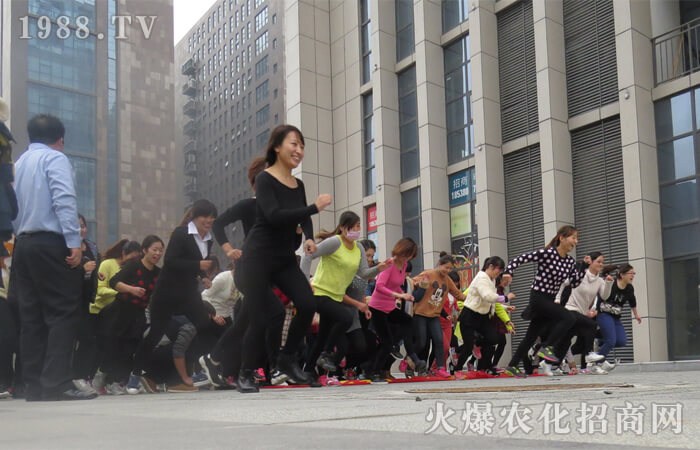 �����ˡ������𱬡�����ֵ��׷�S��