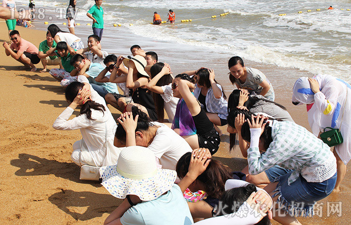 ���dʹ�����ƵZǰ�С��ڻ𱬳��L��·����