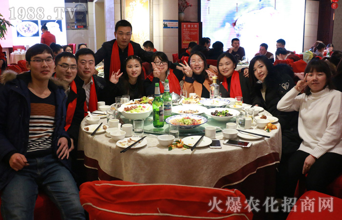 �𱬾��꣬�Ĵ�ж���