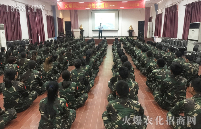 ��������(zh��n)�O���������J(r��n)�R(sh��)�Լ�