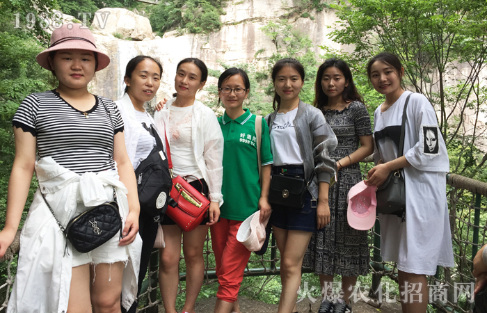 �]�б��˸��ߵ�ɽ���]�б��_���L(zh��ng)��·