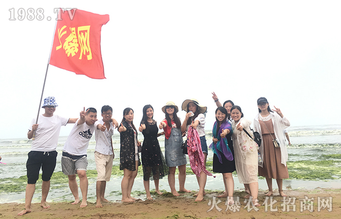 �߽�������֮�w�P(y��ng)