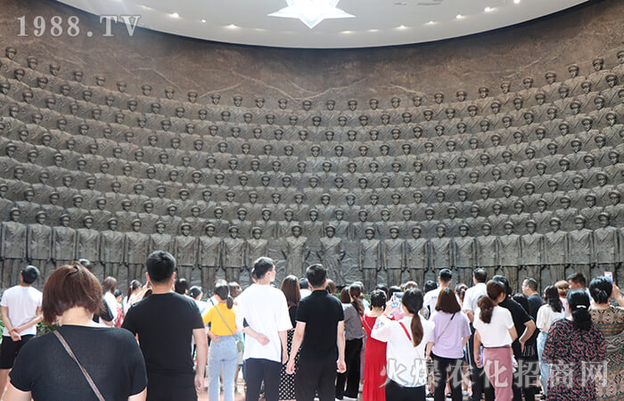 ���мtɫ�Ļ������ܼtɫ����