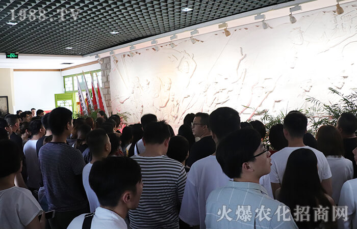 �𱬾W(w��ng)2019�tɫ֮�á����^�S���ь�܊����������������Ҿ���