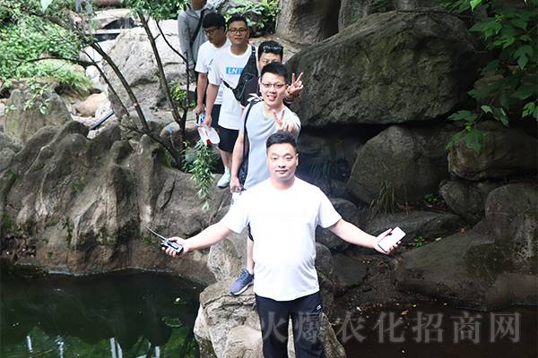 �p�Ͼ�ɽ֮����Ʒ���W(xu��)֮������Ʒ��֮����