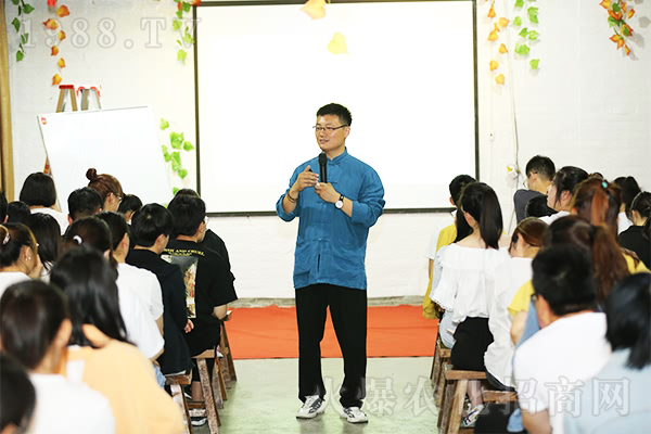 �Ͼ�ɽ֮��|�h(yu��n)�����g�@������һ�����gʢ���