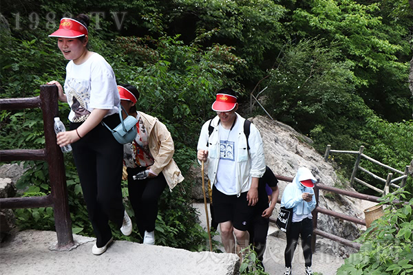 Ŭ���ʵ������е�ÿһ����ɽ