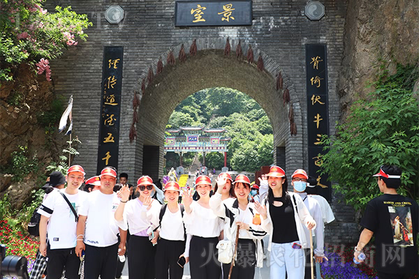 һ��һ������һɽһ����