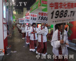 1988.TV��ԭ���ϕ�(hu��)�ϣ��y��С���(y��ng)�ذ���(l��i)�u����(sh��)���ɓ���