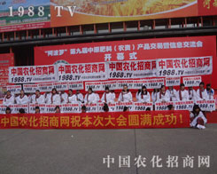 ���ݷ��ϕ���һ��С�����������