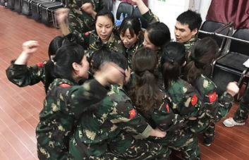 ���ˉ��룬���ˈF���ÿ���˱،��Գ���ȥ��