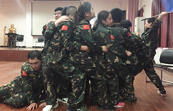 �F�Yһ����ͬ��ͬ�£�