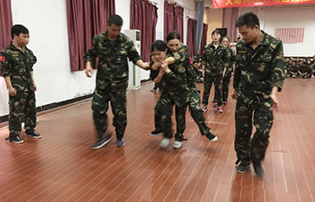 �R�ąf(xi��)��������(chu��ng)�ѿ����B��ƴ��������o����