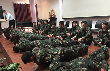 �FꠔU������Ƹ�T��Ҫ���������Y����