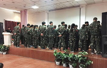 ����������һ���x�����㶼Ҫ�ٷְوԳ֣�