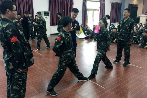 ����ʯ�^��������ݔ�A�s�ڏ�ָ�g��