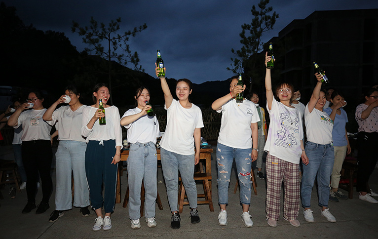 �𱬾W(w��ng)�Ͼ�ɽ�������֮СƷԒ��