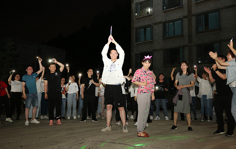 �𱬾W(w��ng)�Ͼ�ɽ�������֮СƷԒ��