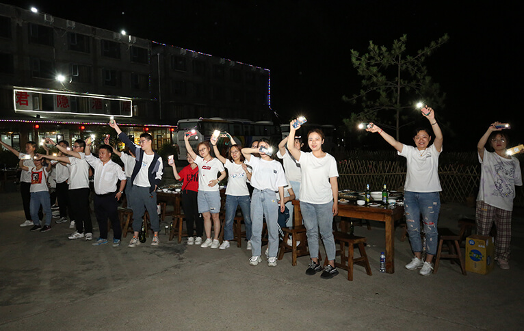 �𱬾W(w��ng)�Ͼ�ɽ�������֮��(y��u)���赸