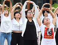 ��(qi��ng)�w�������������˶��\�����������𱬾�Ӣ��(n��i)�����!