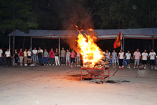 �������(hu��)ף���𱬵������������