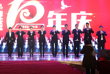 �𱬴��v�����s��Ӣ�o��Ұ�������