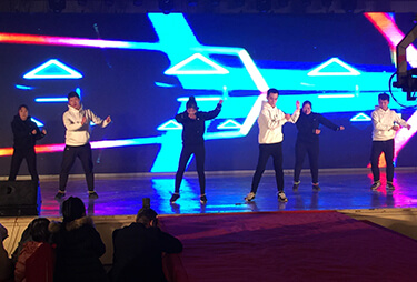 �r(n��ng)�Y�W(w��ng)С��酖���ˣ���ħ���貽������ͣ������