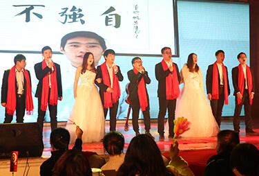 ������ɽ��һ�������H�������˺ܶ��˵�����